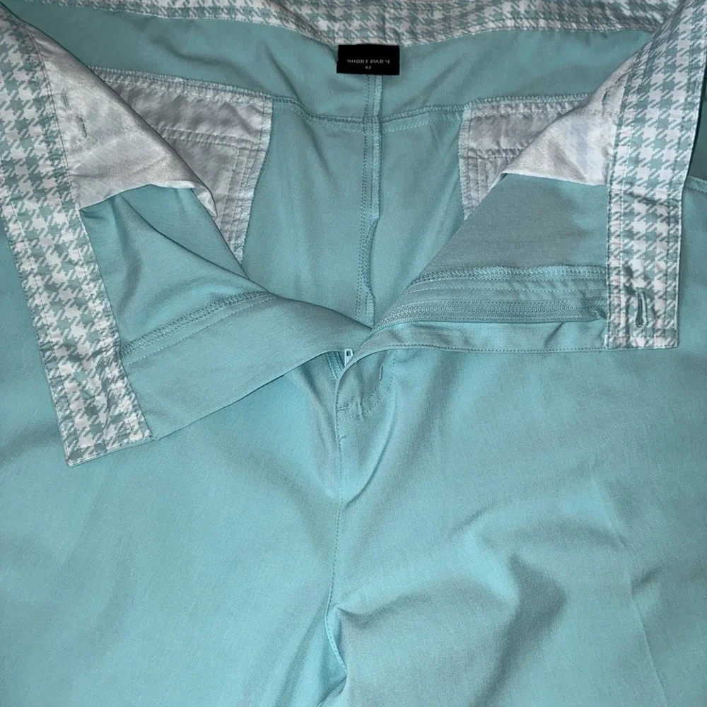 Par 4 Shorts Mens 42 Sea Glass Blue 10